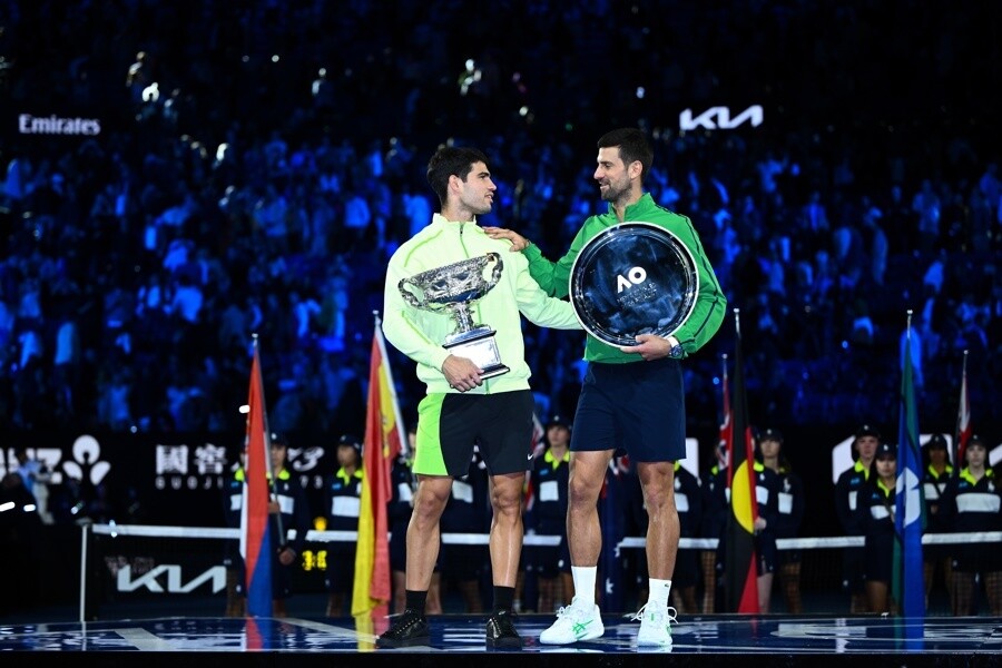 Djokovic Loses to Alcaraz at Australian Open