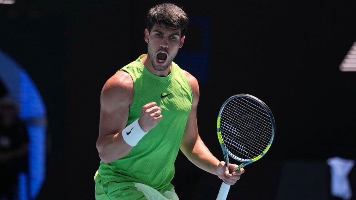 Alcaraz avanza a cuartos de final del Australian Open
