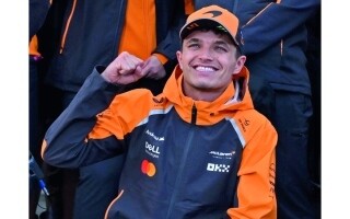 Lando Norris Wins Australian Grand Prix in Challenging Race