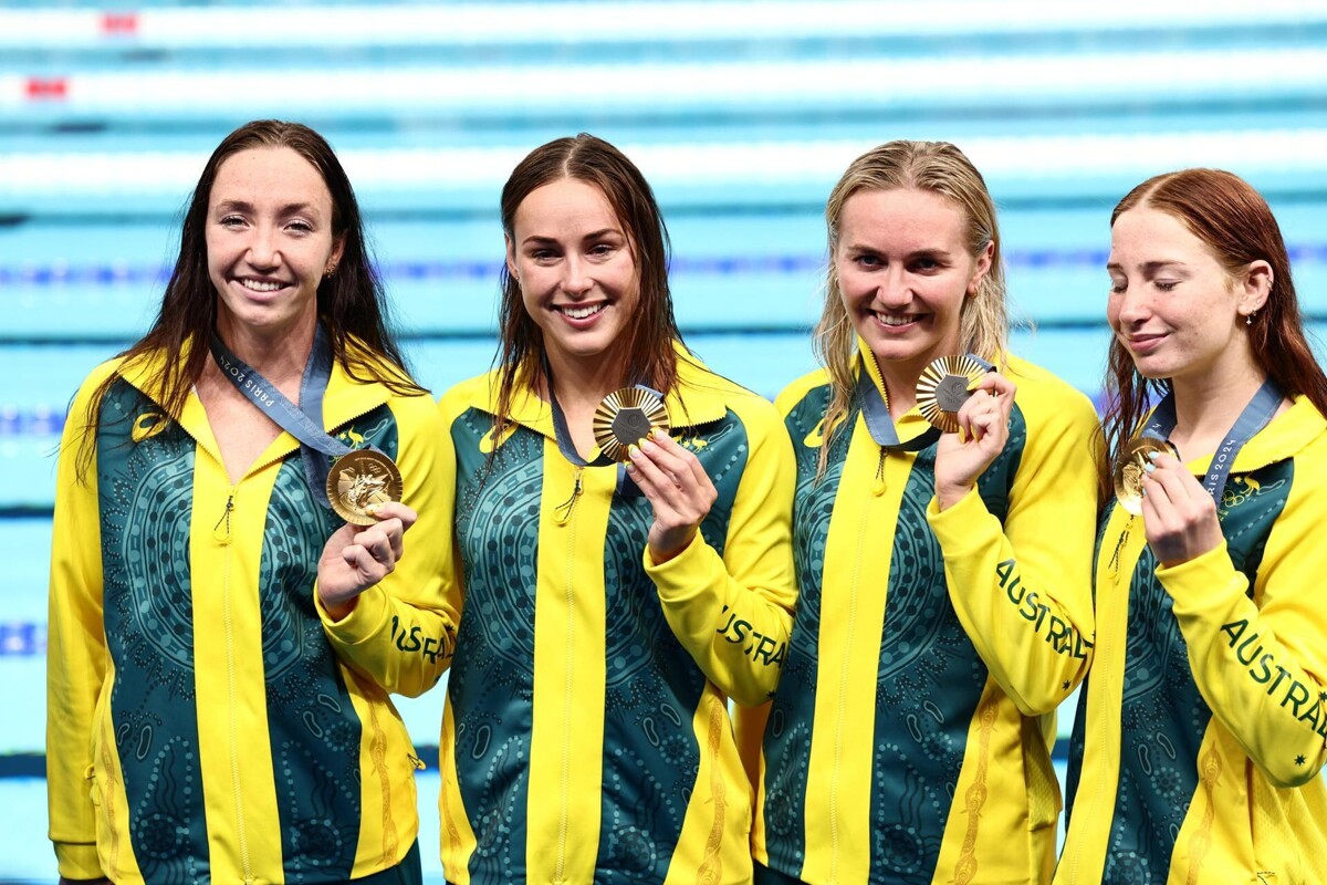 Австралия выиграла золото в женской эстафете 4x200м