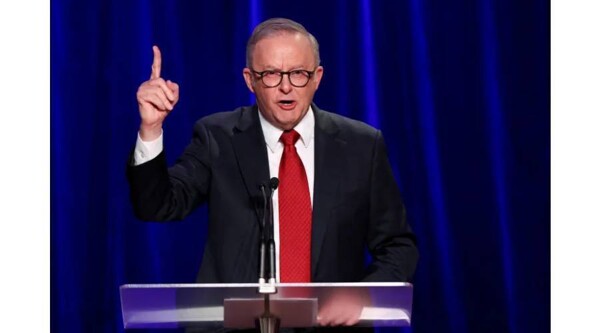 Australian PM calls for tighter gun laws