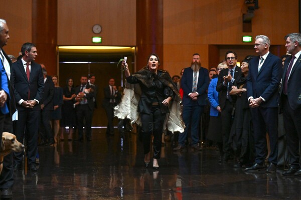 Indigenous Senator Confronts King Charles III in Canberra
