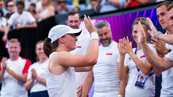 波兰击败澳大利亚晋级联合杯半决赛