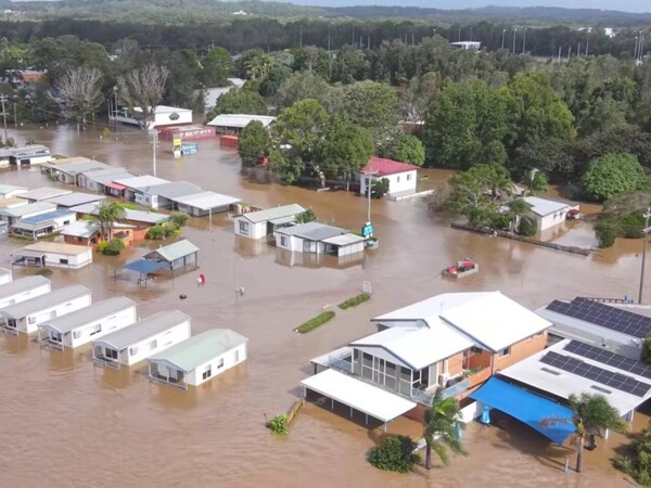 20 Rescued from Floodwaters in Australia