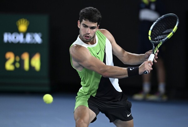 澳大利亚公开赛决赛选手将于周五决出